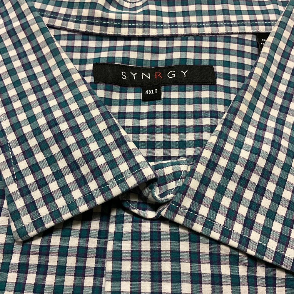 Synergy Men's Teal and White Checkered Casual Shirt